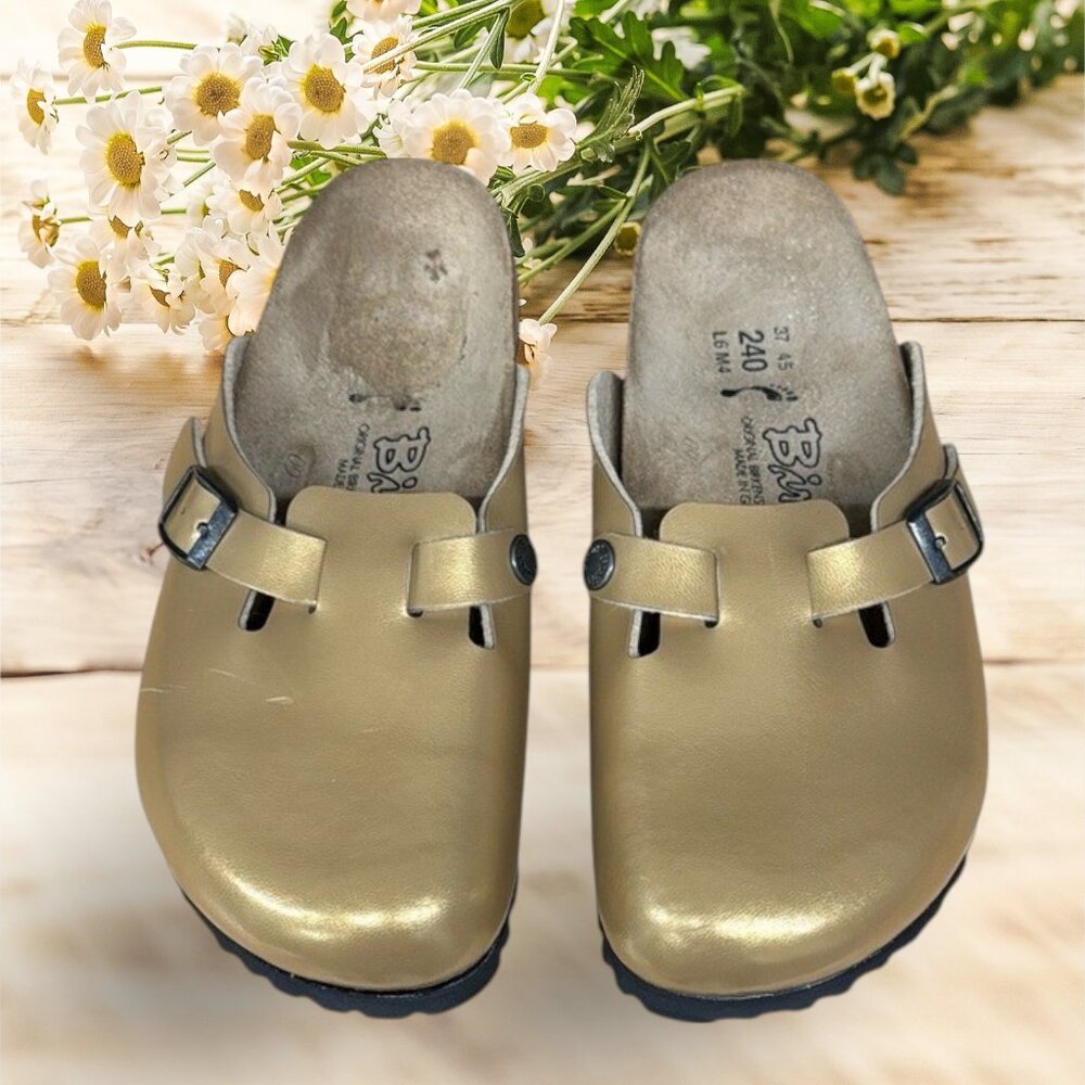 Birkenstock Birki's Gold Slip On Clog Mules Sandals Women's EU 37 - US 6/7